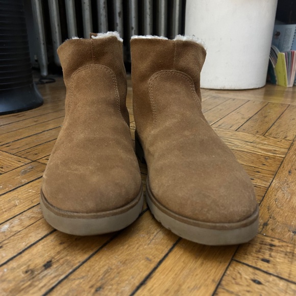 UGG\'s Boots size 10/women 11 main image 9